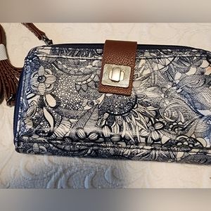 Sakroots Navy Spirit Wallet/Wristlet Crossbody with strap.
